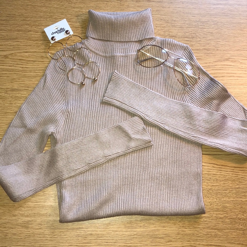 Turtle neck Top